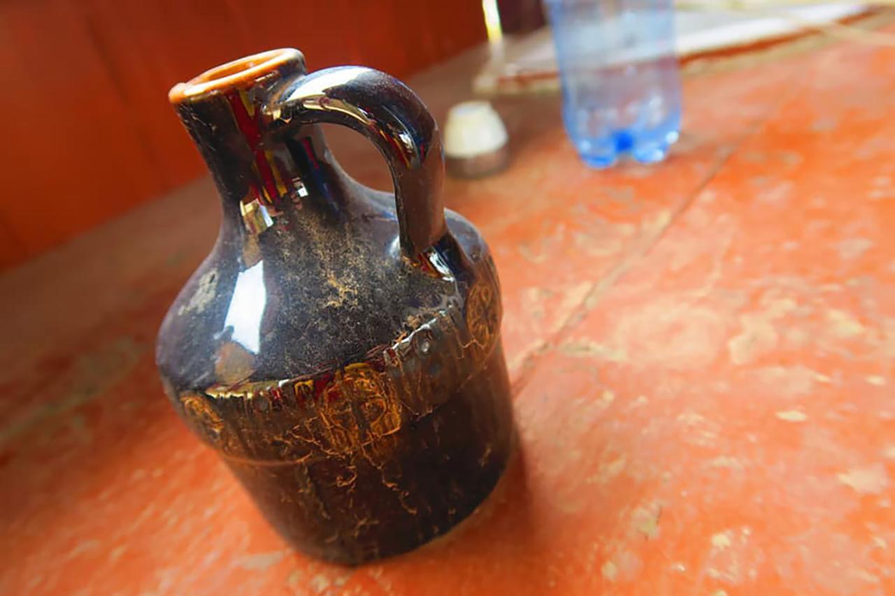 Three Jugs B&B Jrvezh Buitenkant foto